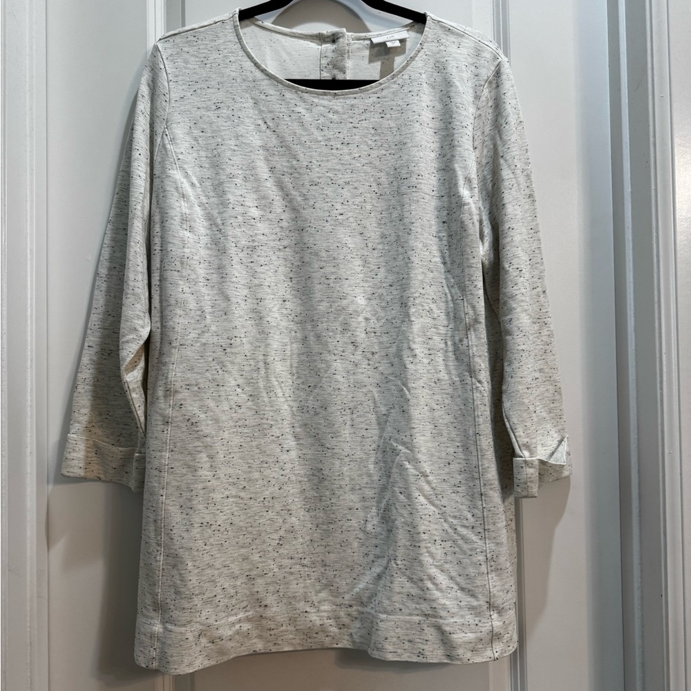 J Jill Beige Peppered Top XL Round Neck Long SLeeve Buttons Armpit To Armpit 23”